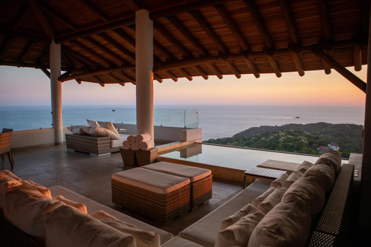 Villas Del Vigia Zihuatanejo Exterior photo
